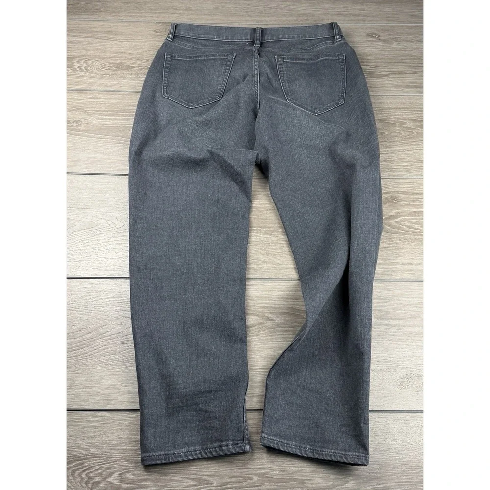 Banana Republic Men's Athletic Tapered Fit Denim Jeans 33
